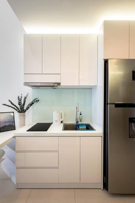 Rivergate - Cozy Free Pool, Esim For From 5 Nights Apartamento Cidade de Ho Chi Minh